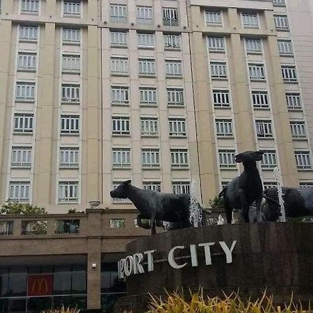 Staycation Condotel @ 150 Newport Pasay City Manila Dış mekan fotoğraf